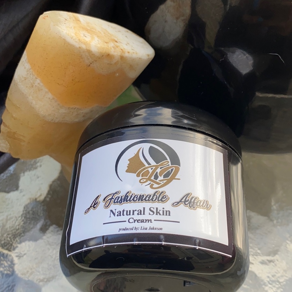A Fashionable Affair Natural Skin Cream by: Lisa Johnson.( props not included)